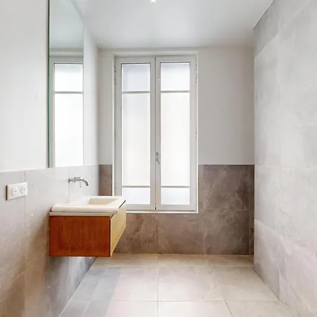 152 Sylvie - Superbe A Lejlighed *