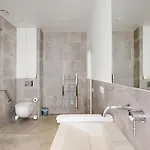 152 Sylvie - Superbe A Apartment
