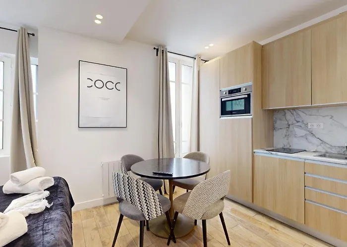 152 Sylvie - Superbe A Apartment *